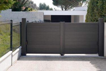 pintu pagar dorong minimalis modern